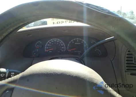 2002 Ford F-150 Lariat/Xlt from USA, damaged, VIN 1FTRW07L22KB35235